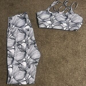 Buffbunny Collection Floral Print Two-Piece Set all in MED